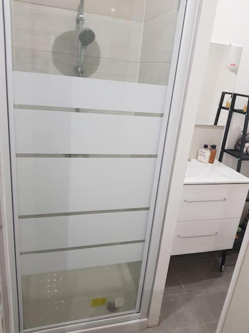 Cozy Apartment, Airport Cdg Exhibition Parc 14 Min Tremblay-en-France Exteriör bild